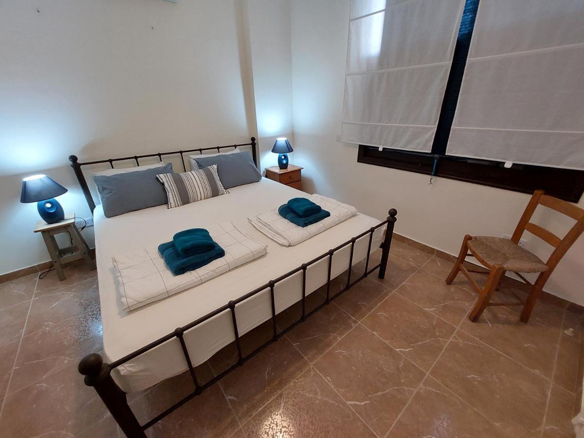 Queens Gardens By The Sea, Pool And Mall Appartement Paphos
