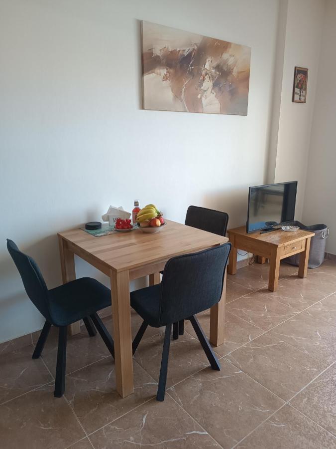 Queens Gardens By The Sea, Pool And Mall * Paphos